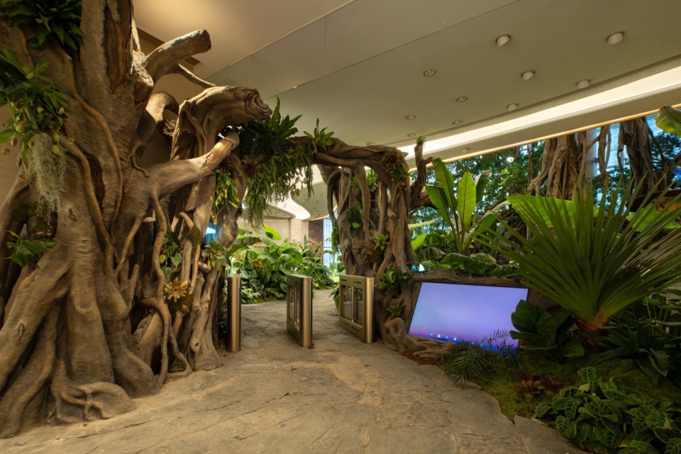 Overall Wonder Tree Installation Design