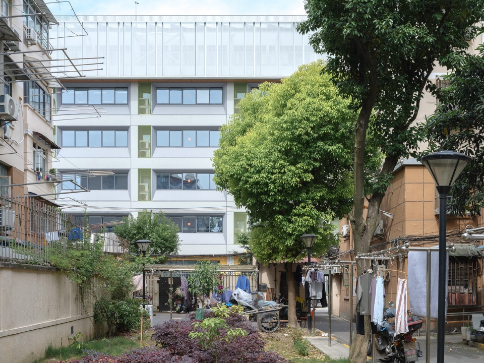 The Relocation and Expansion Project of Wuning Middle School in Putuo District Shanghai by Atelier Archmixing