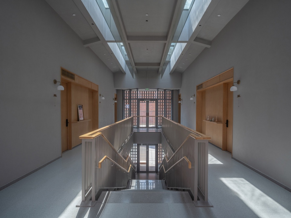 langtou gengxue education centre by fcjz