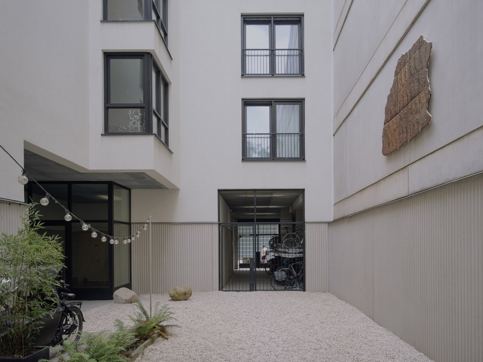 urban canyon by common practice