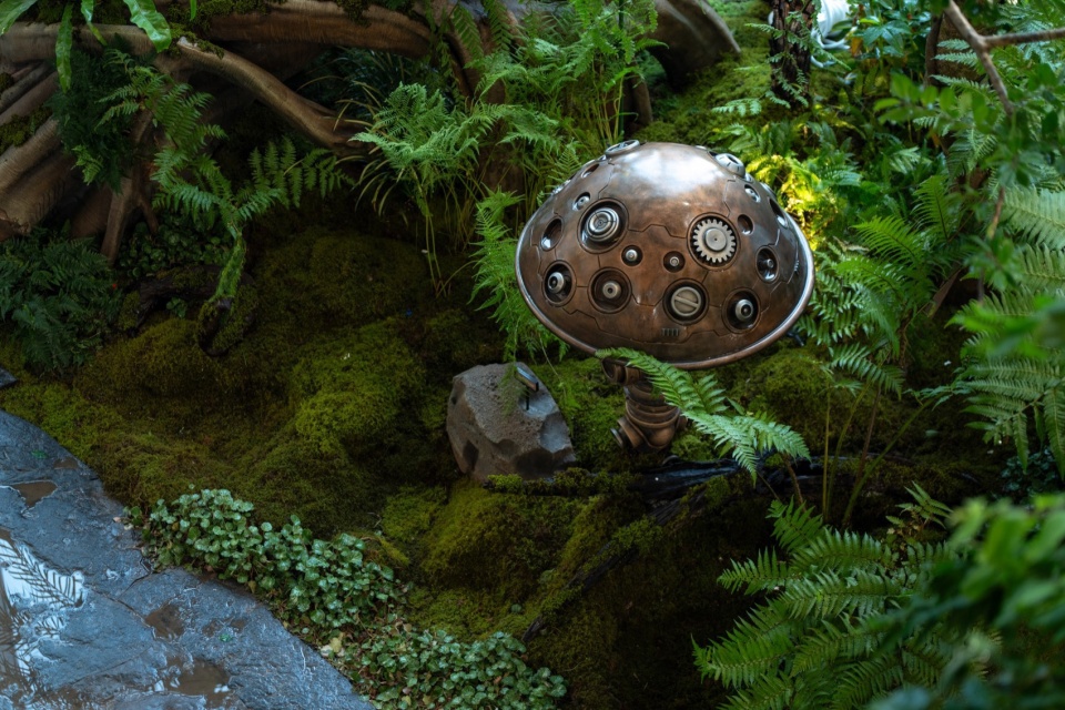 Overall Wonder Tree Installation Design