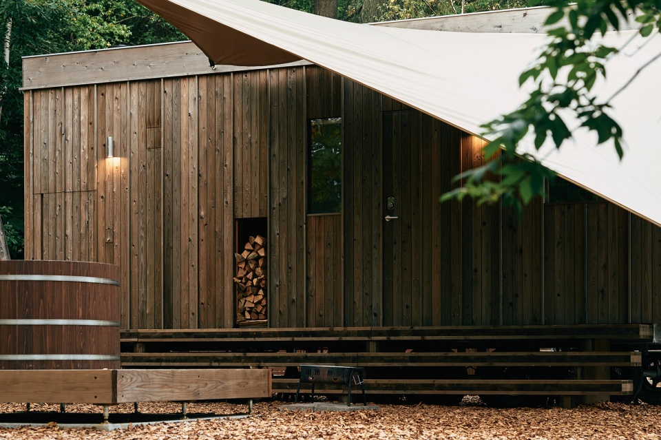 earthboat cave by pan projects