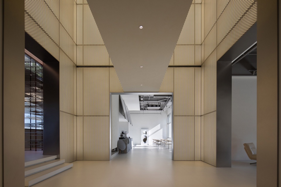 lande lake art center by slow coral design