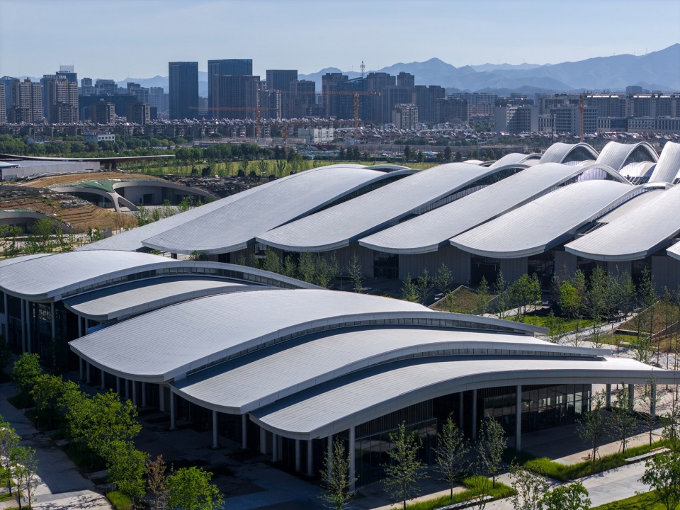 anji international convention and exhibtiion center by inernational frederic rolland architecture tus design group