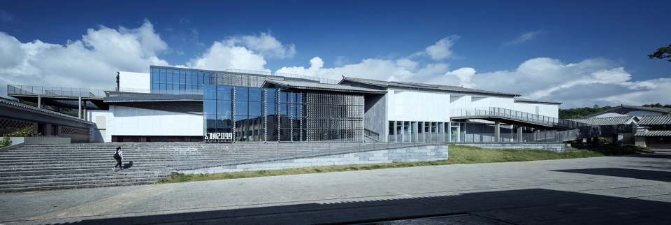 dali transformer factory theatrical district by atelier alter architects