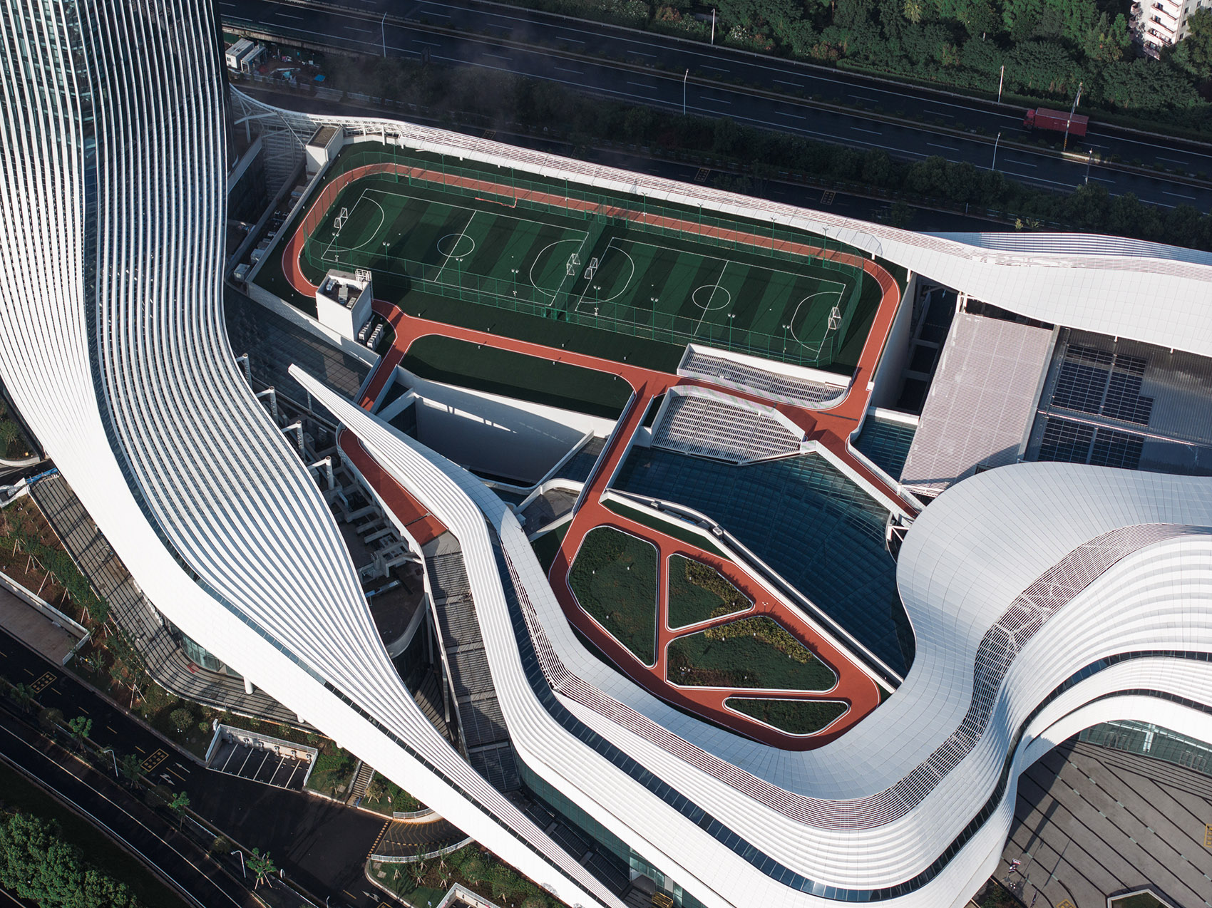 Xinchang Globular Center by line+ Zhu Peidong - 谷德设计网