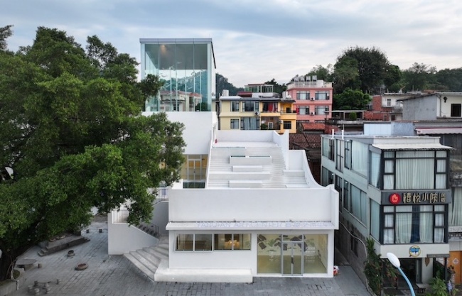 Yanqian Art Center by Vantree Design