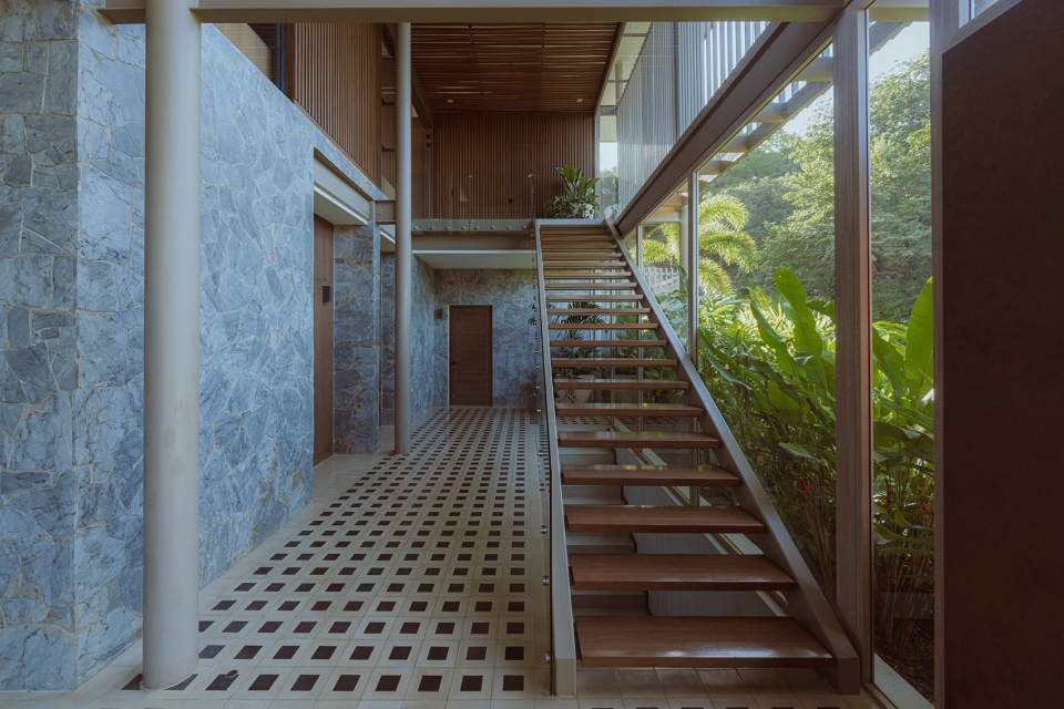villa nuri by studio saxe