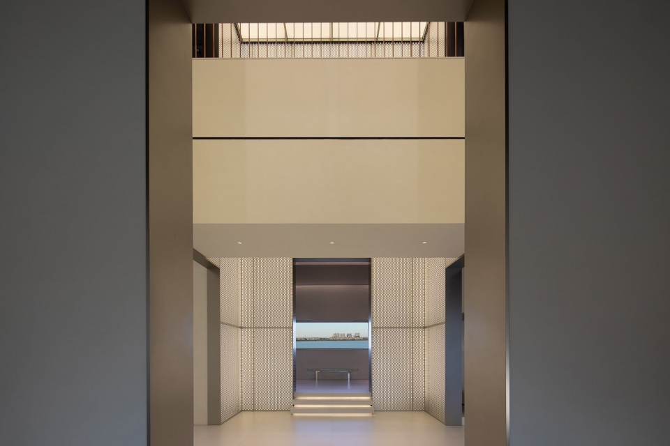 lande lake art center by slow coral design