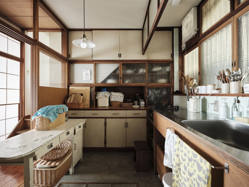 kajiwara house by roovice