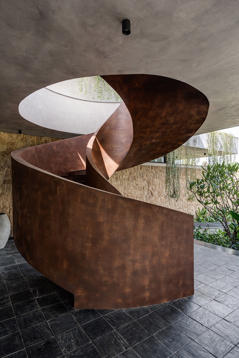 antriya by 23 degrees design shift