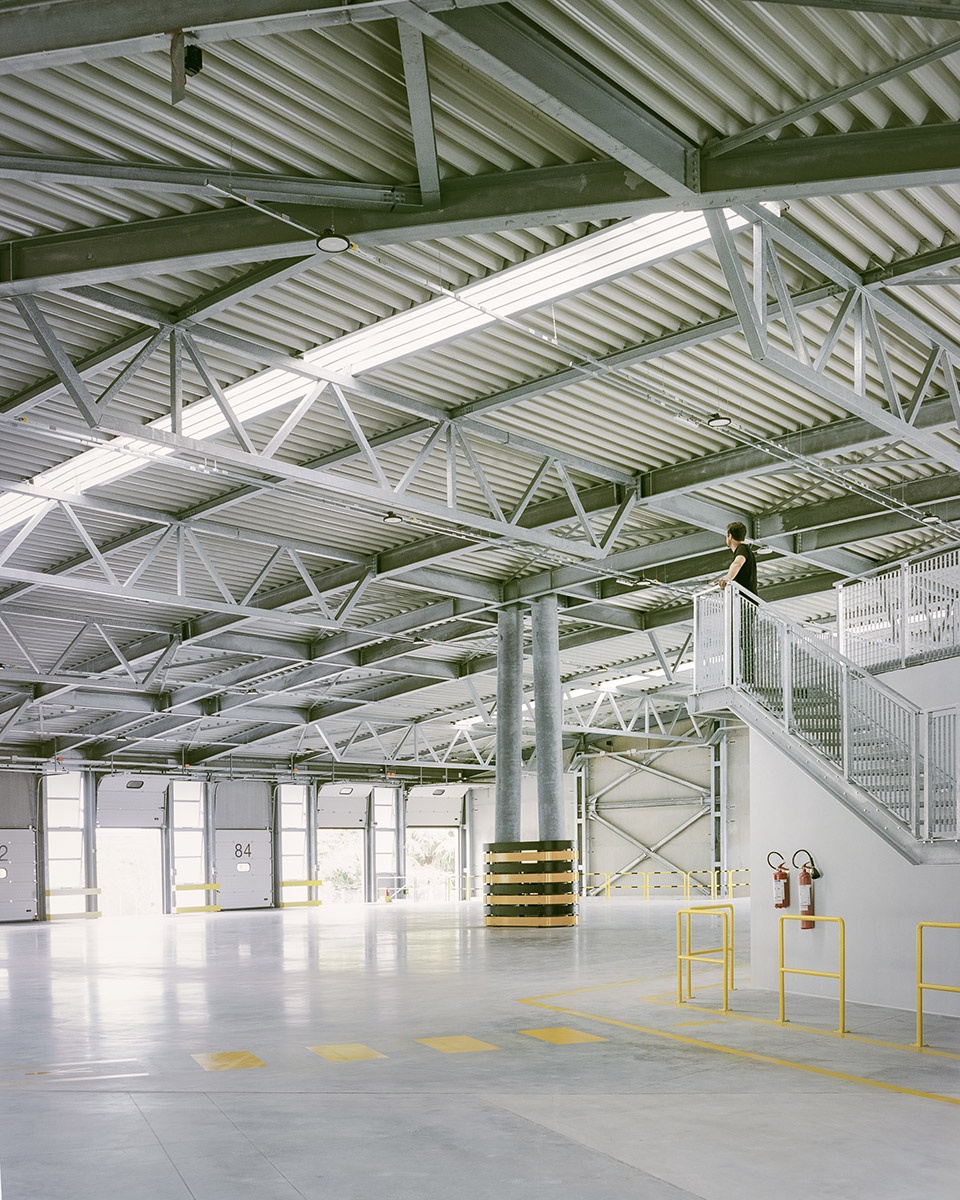 d b group logistics hangar by studio bressan studio botter