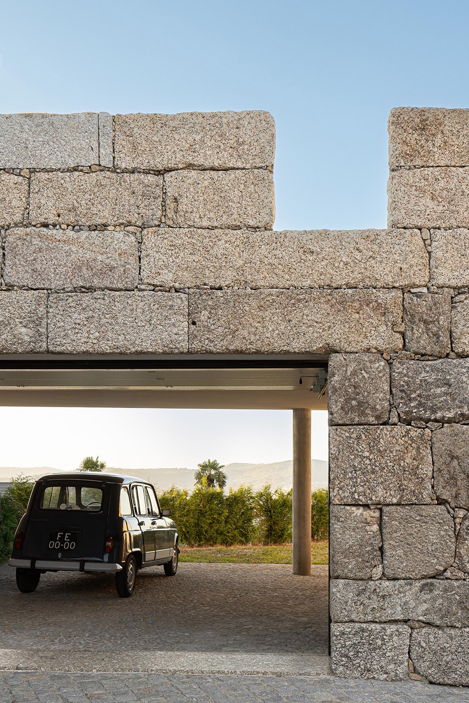 casa em mesao frio by daniel felix arquitectos