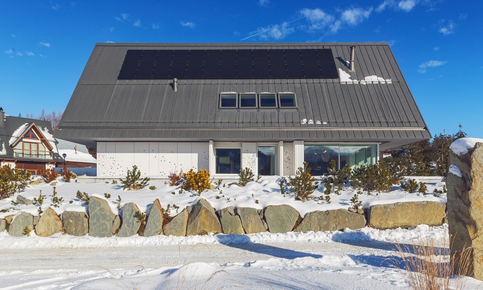 the house with a private giewont mountain by bxb studio boguslaw barnas