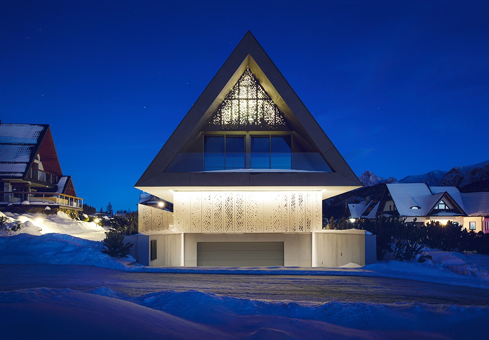 the house with a private giewont mountain by bxb studio boguslaw barnas