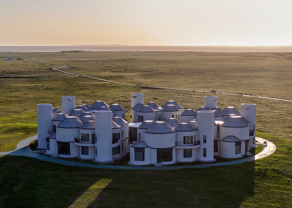yuanverse living paradigms of the future grassland by aomomo studio
