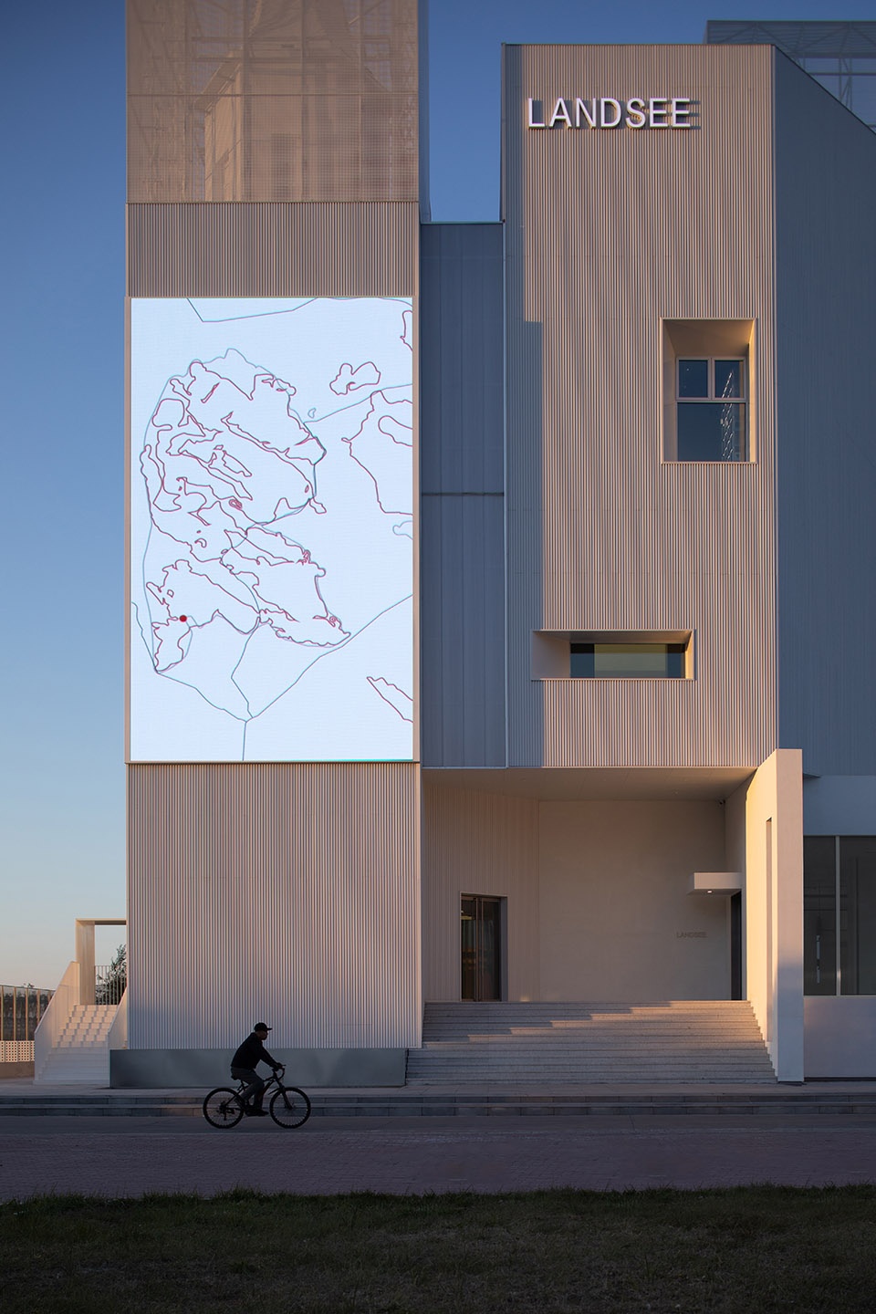 lande lake art center by slow coral design
