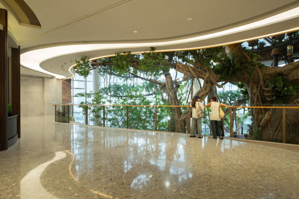 Overall Wonder Tree Installation Design