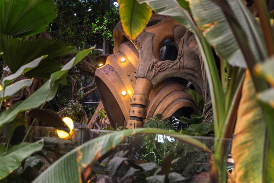 Overall Wonder Tree Installation Design