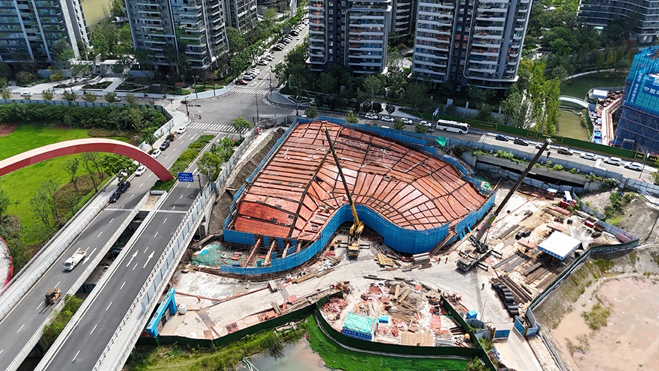 成都麓湖游艇中心(建设中) 2