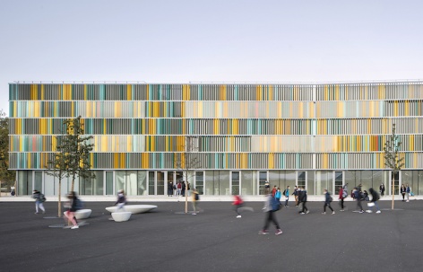 法国村庄的新学院 / CoCo architecture