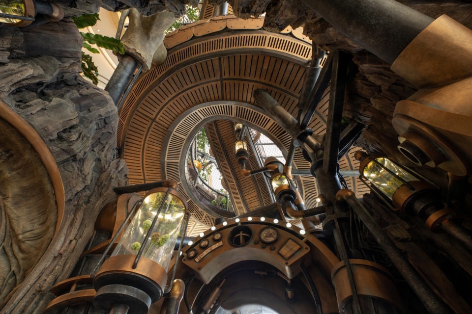 Overall Wonder Tree Installation Design