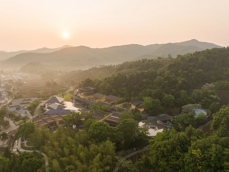 Nanshan Junning Resort by Atelier LAI