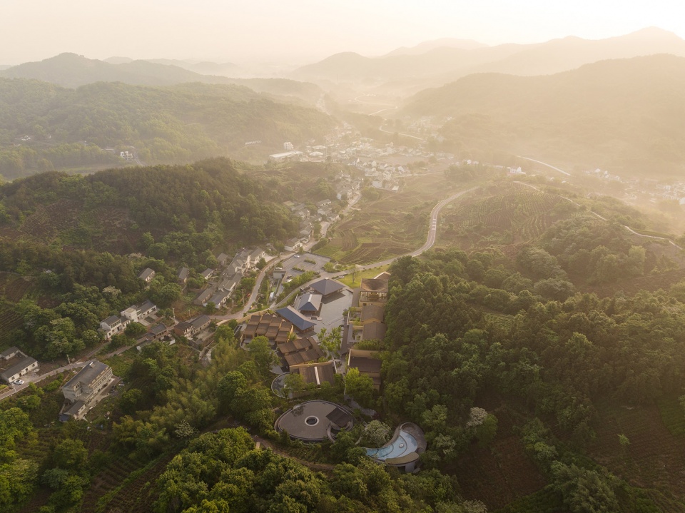 Nanshan Junning Resort by Atelier LAI