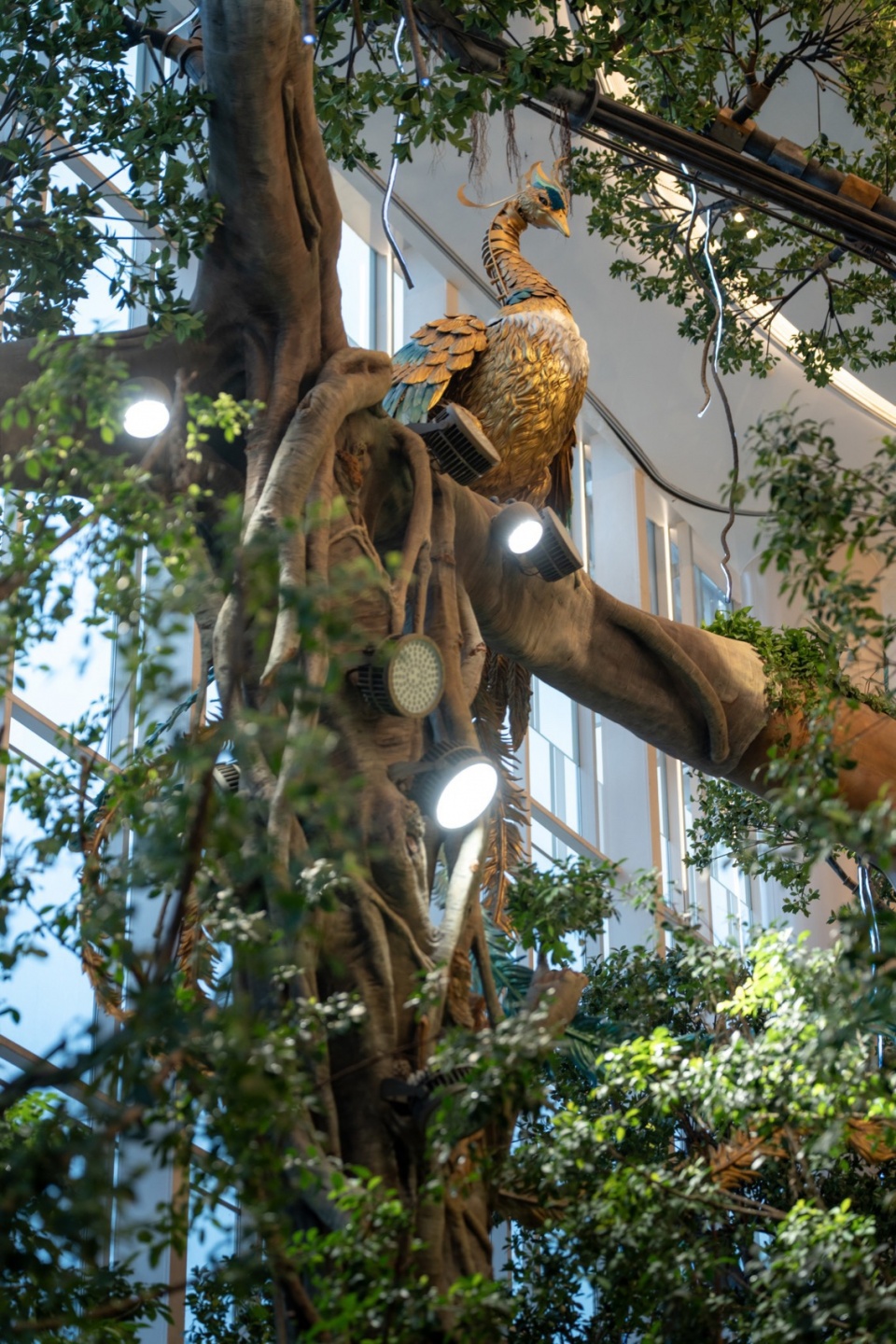 Overall Wonder Tree Installation Design