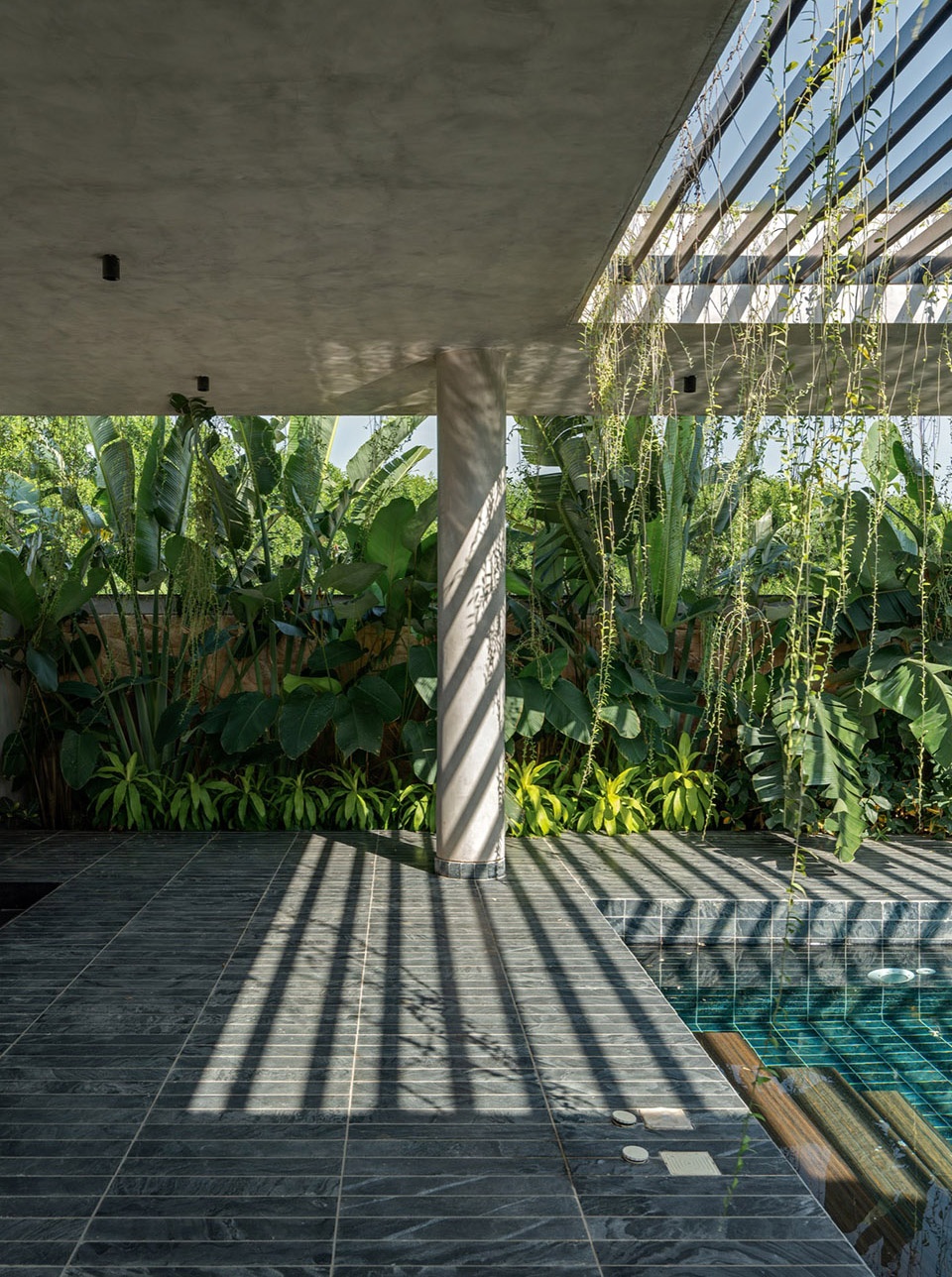 antriya by 23 degrees design shift