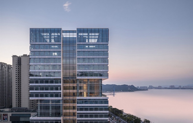 汕头潮宏基广场，广东 / gmp