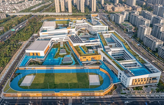 Ningbo Tong Dizhou Experimental School by c+d studio