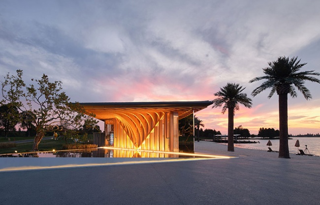 The Golden Beach Pavilion in Gucheng Lake by The Design Institute of Landscape & Architecture China Academy of Art Co.,Ltd-Young Designer Studio