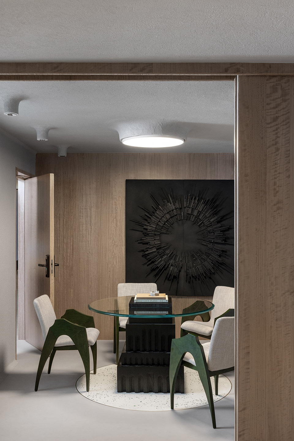Seamless Realty Office by Spaces Design