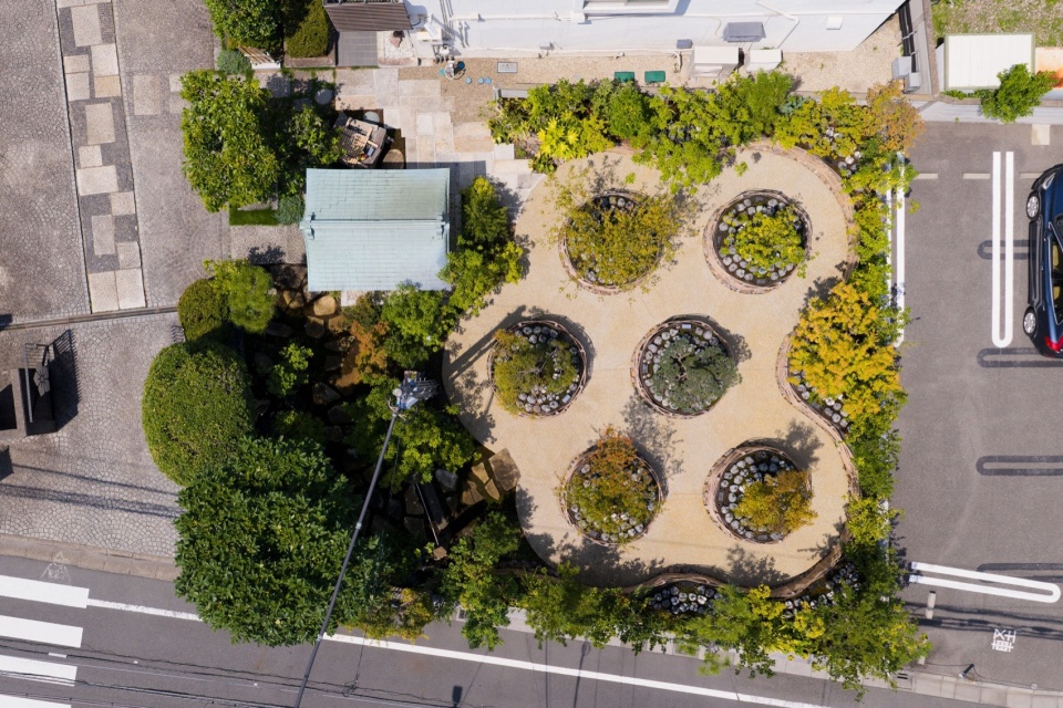 shofuku ji graveyard sobon by love architecture