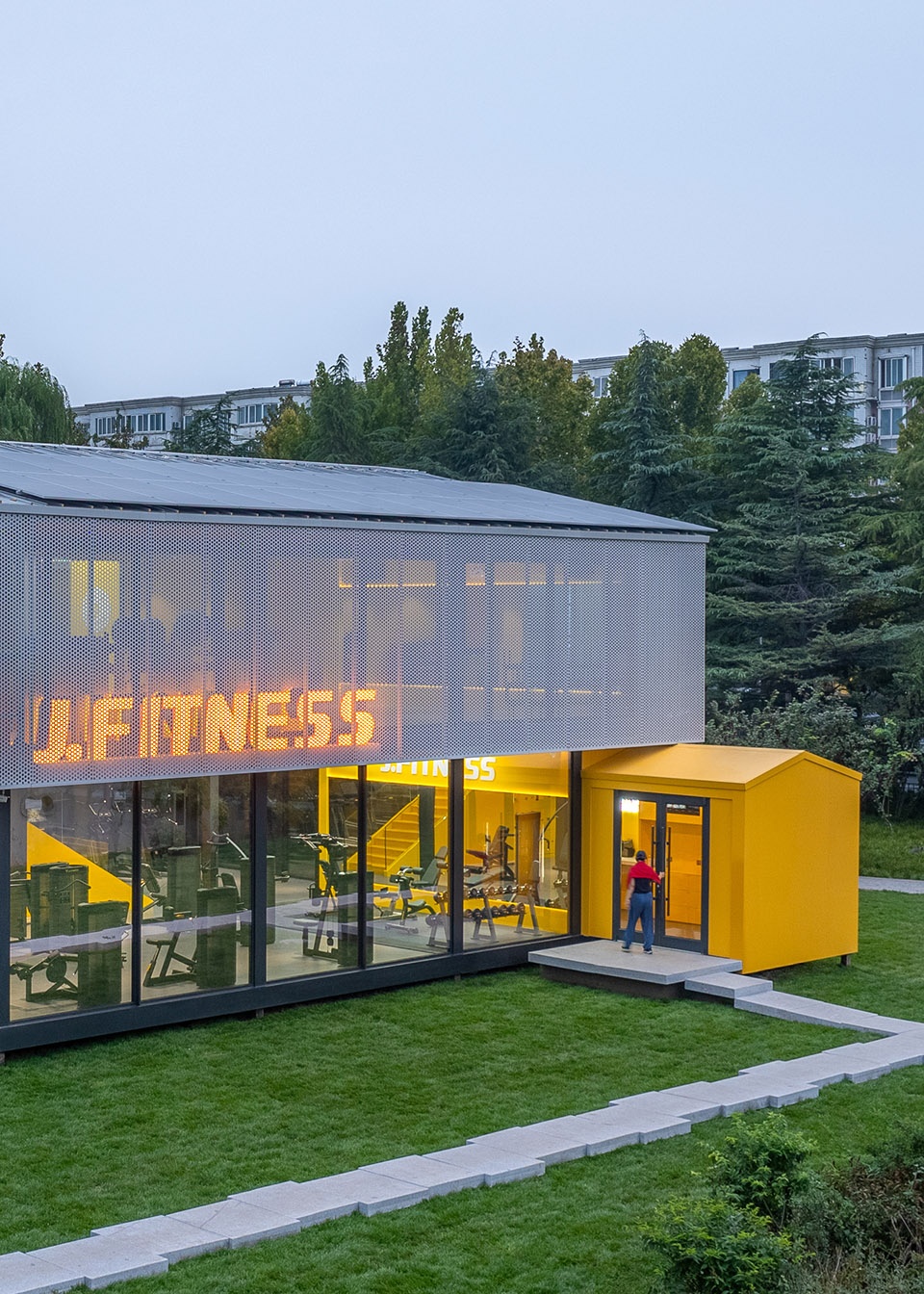 J Fitness MiC Smart Gym by Domain Architects J Fitness MiC Smart Gym by Domain Architects