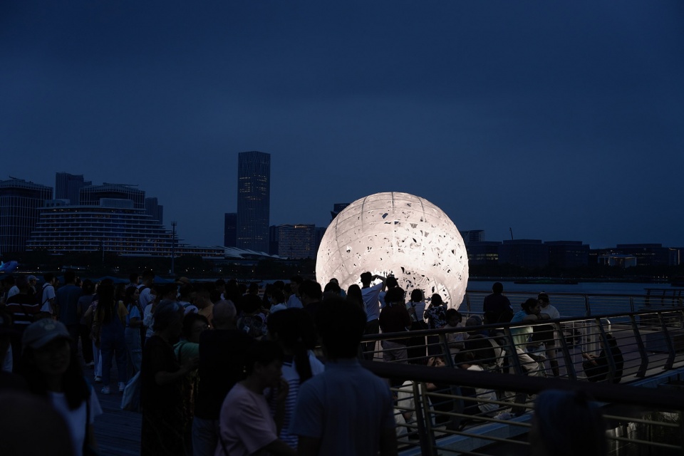 FullMoon