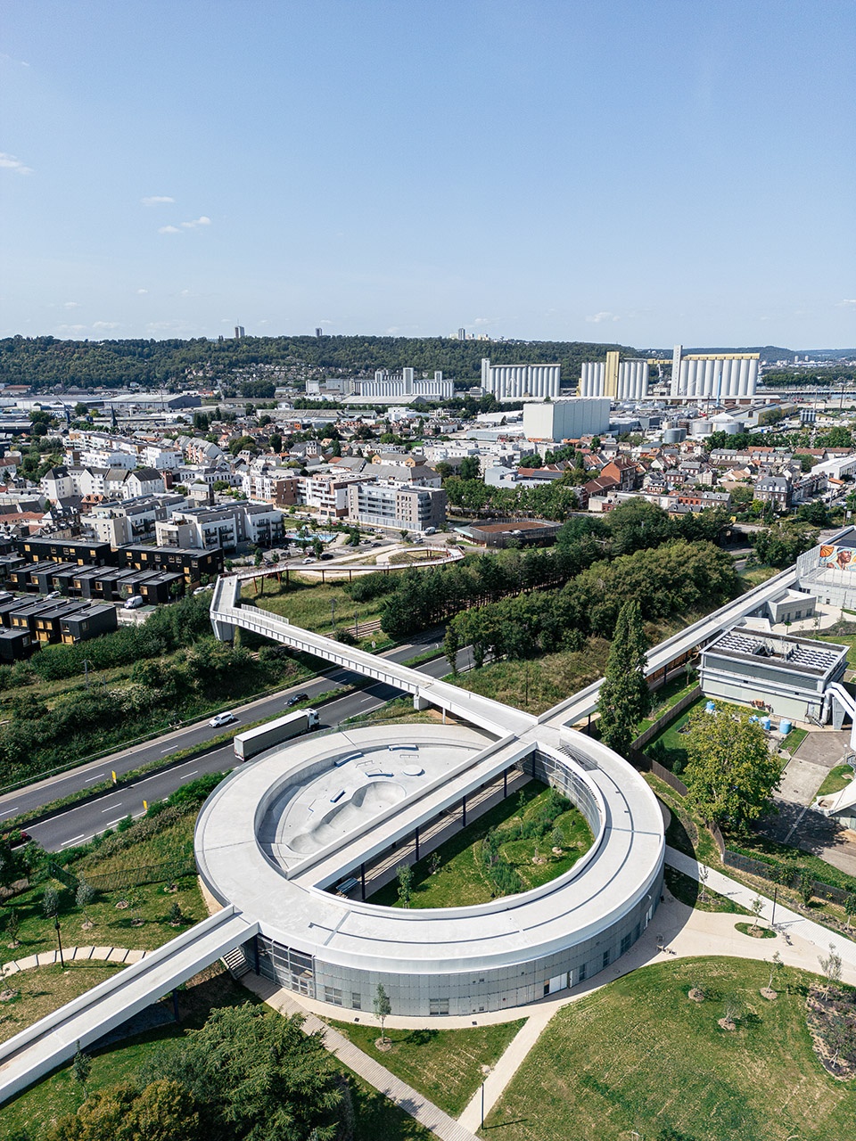Redevelopment of the sports complex in Petit Quevilly 76 by OLGGA ARCHITECTES