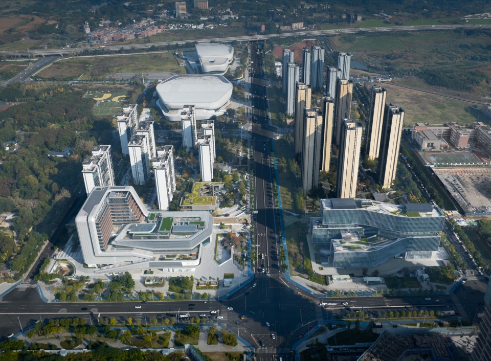 chengdu luxiao station tod area a plot three by sichuan architectural design research institute co ltd