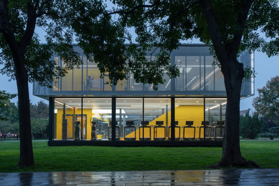 J Fitness MiC Smart Gym by Domain Architects J Fitness MiC Smart Gym by Domain Architects
