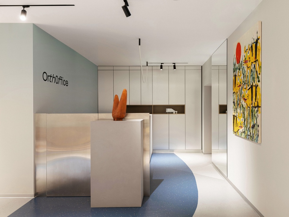 Orthoffice dental clinic by Sulina Design jet