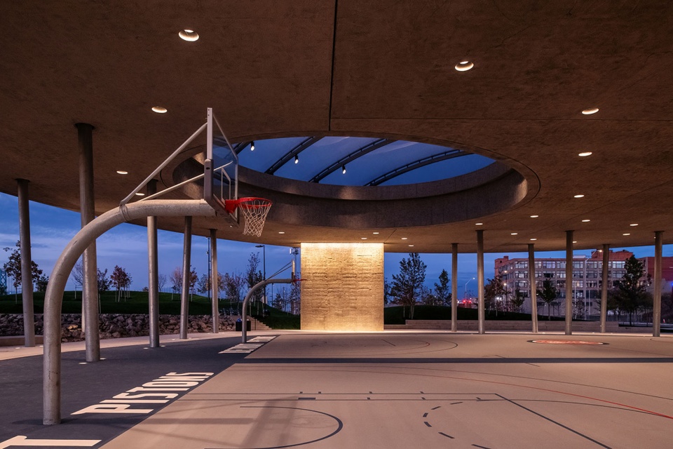 RCW. CENTENNIAL PARK