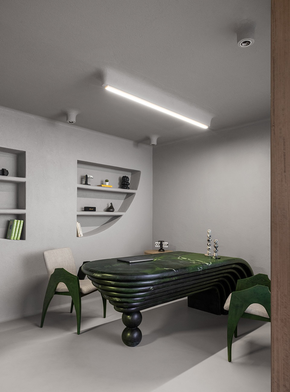 Seamless Realty Office by Spaces Design