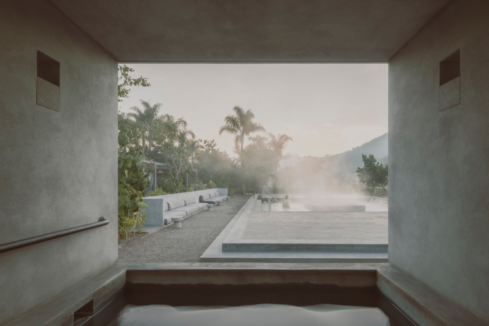 thermal garden by perez gomez arquitectura