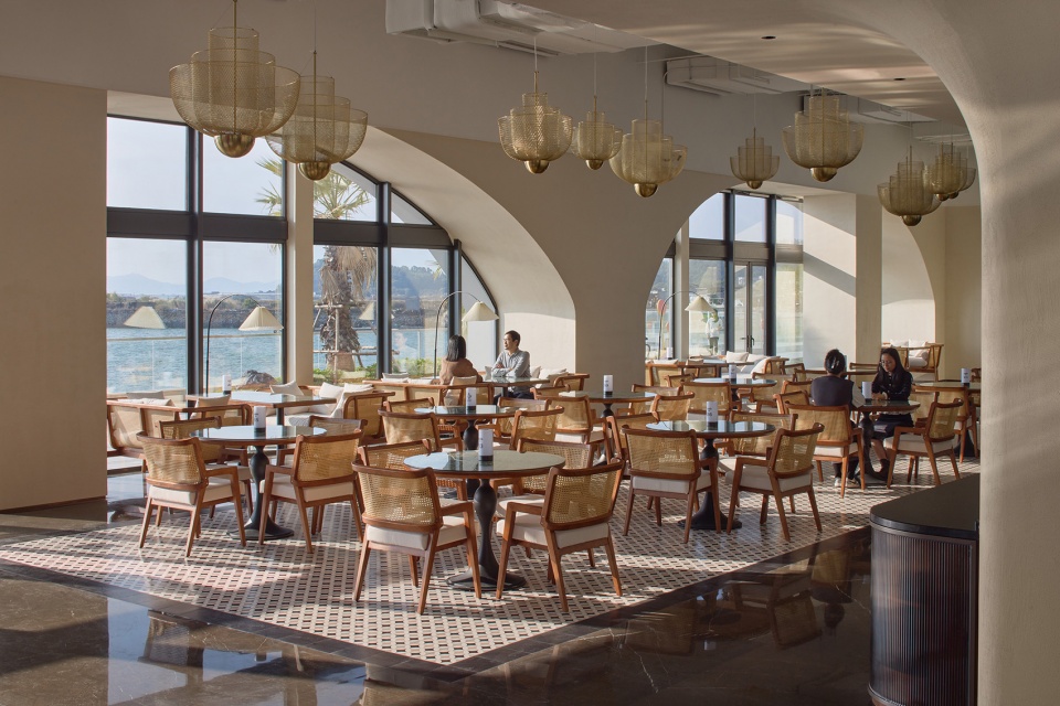 Dongshan West Bay Resort