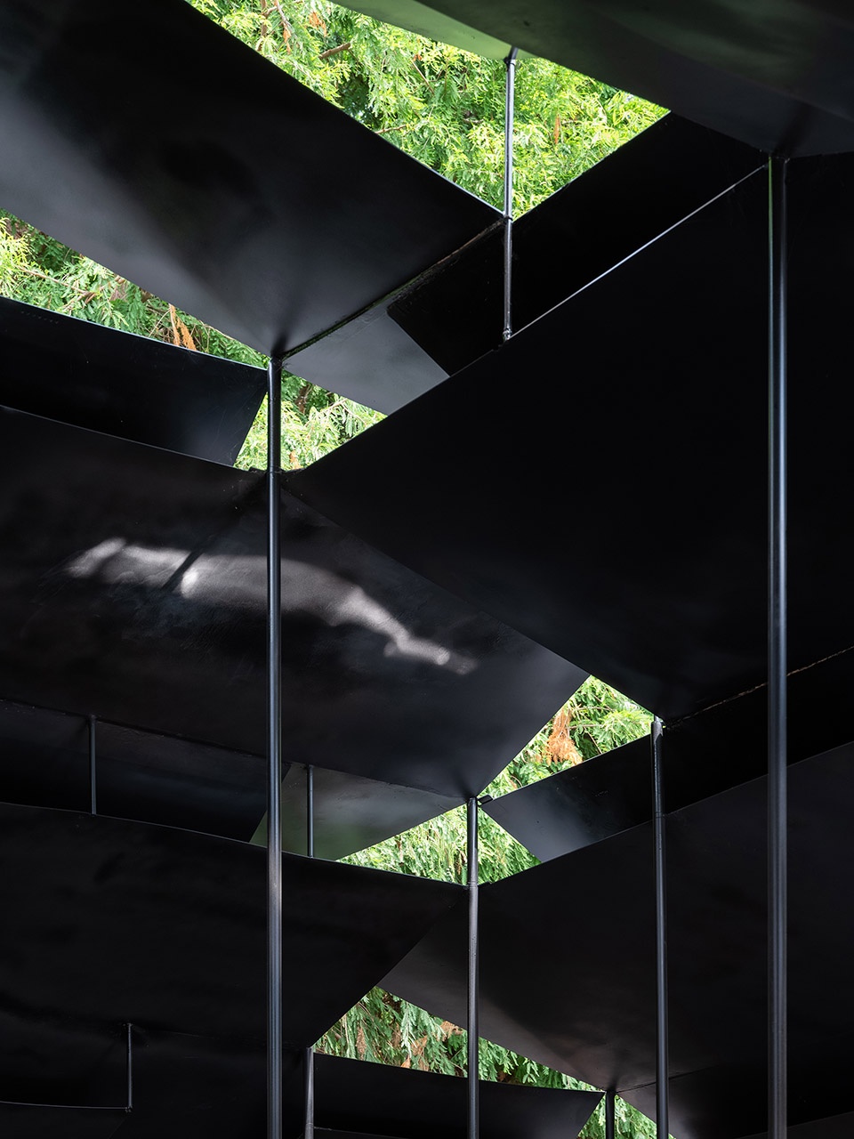 Laoyuting Pavilion by Atelier Deshaus