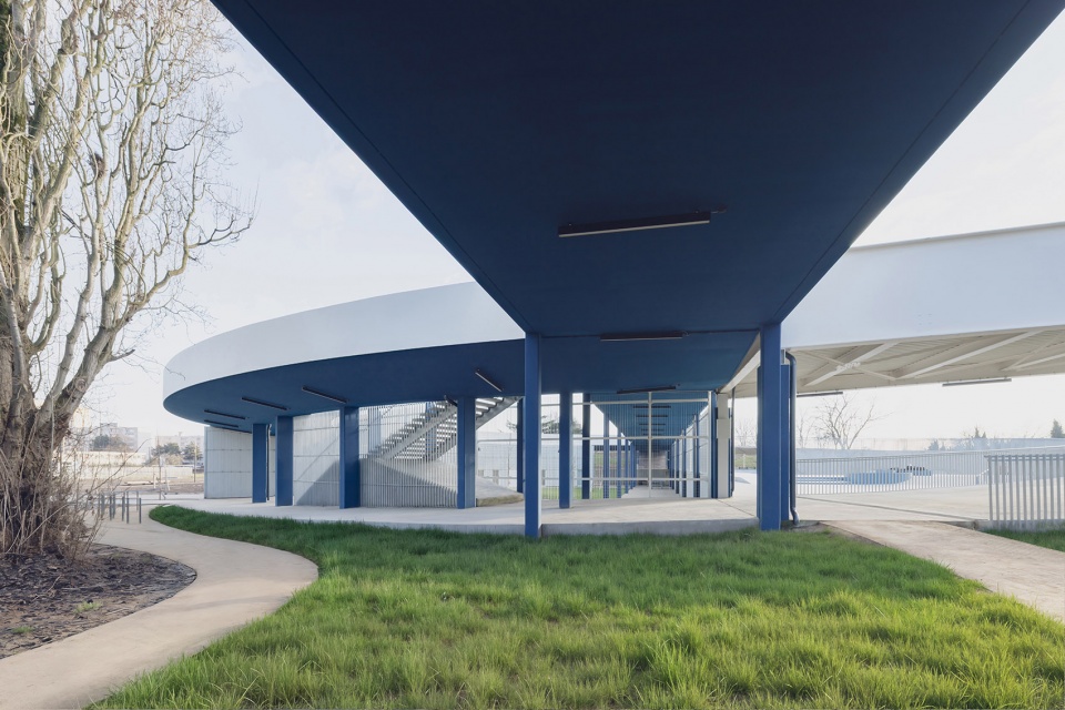 Redevelopment of the sports complex in Petit Quevilly 76 by OLGGA ARCHITECTES