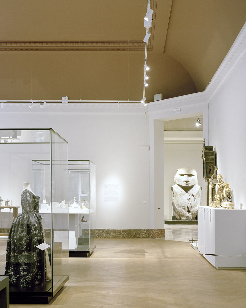 Brussels Royal Museums of Art and History scenographic competition by Elmes