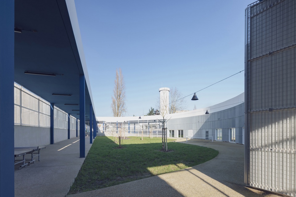 Redevelopment of the sports complex in Petit Quevilly 76 by OLGGA ARCHITECTES