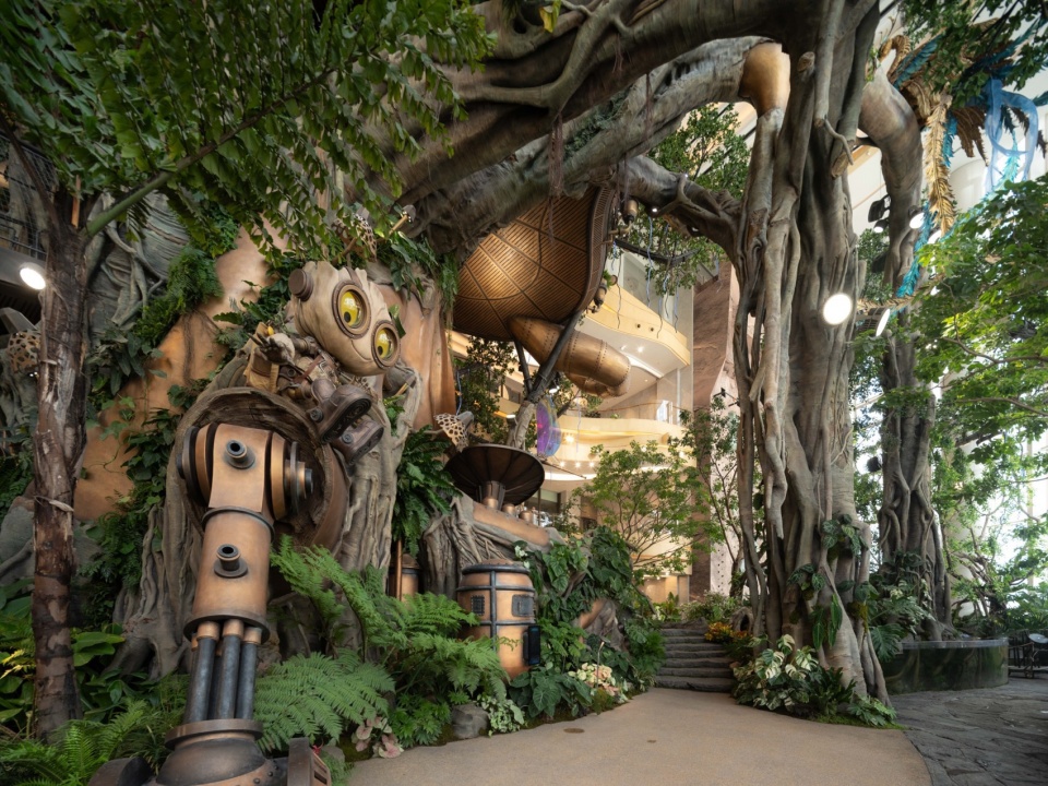 Overall Wonder Tree Installation Design